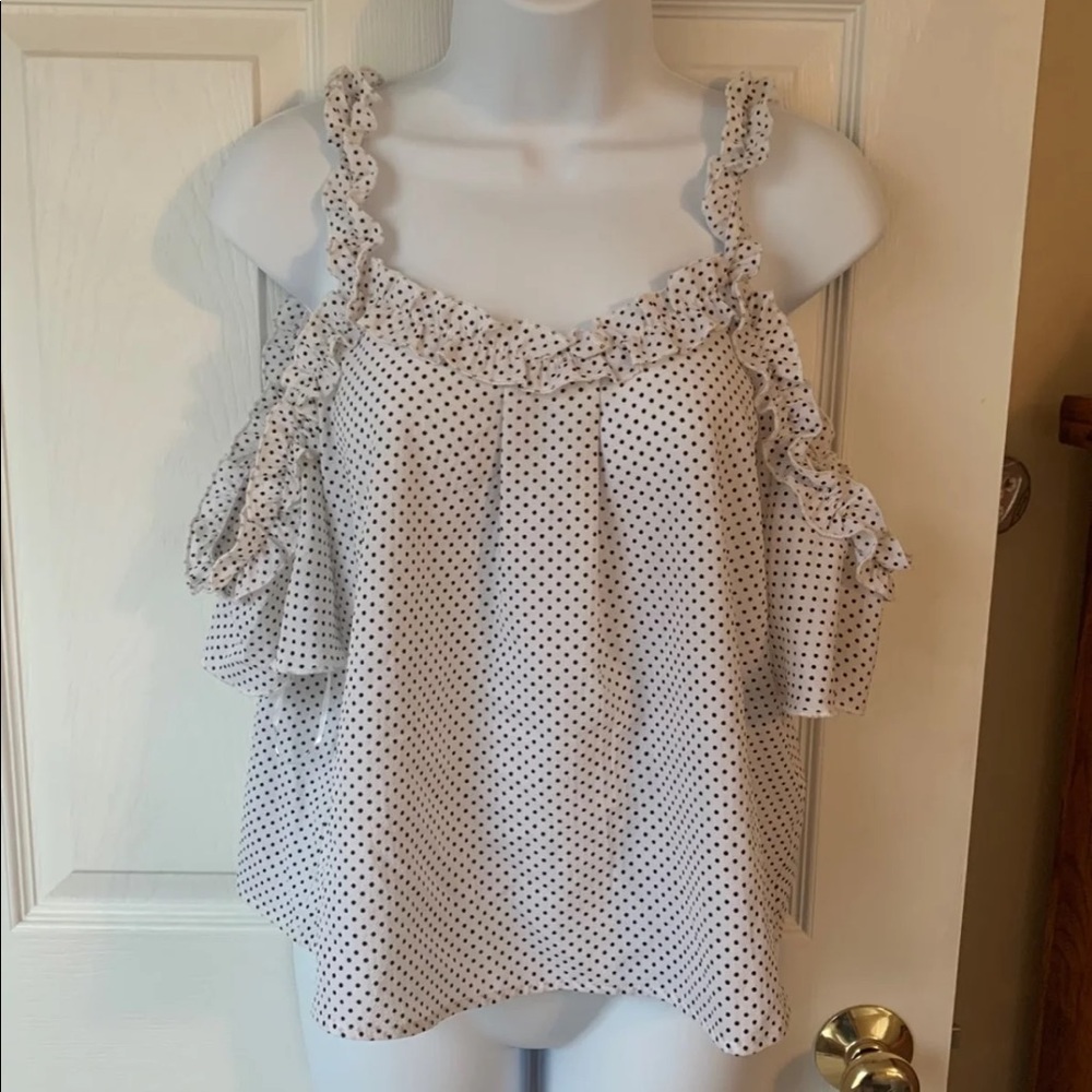 Cold shoulder top